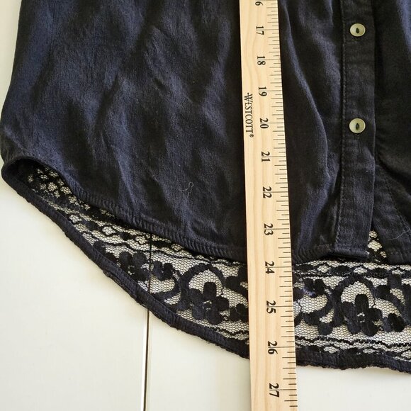 Axara Paris Top Women S Black Sleeveless Button Up High Low Hem Whimsigoth Lace - Picture 7 of 16